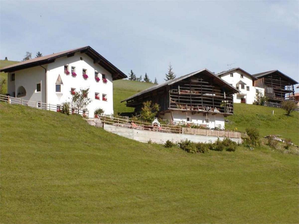 Agriturismo Apartments Tuene オルティゼーイ エクステリア 写真
