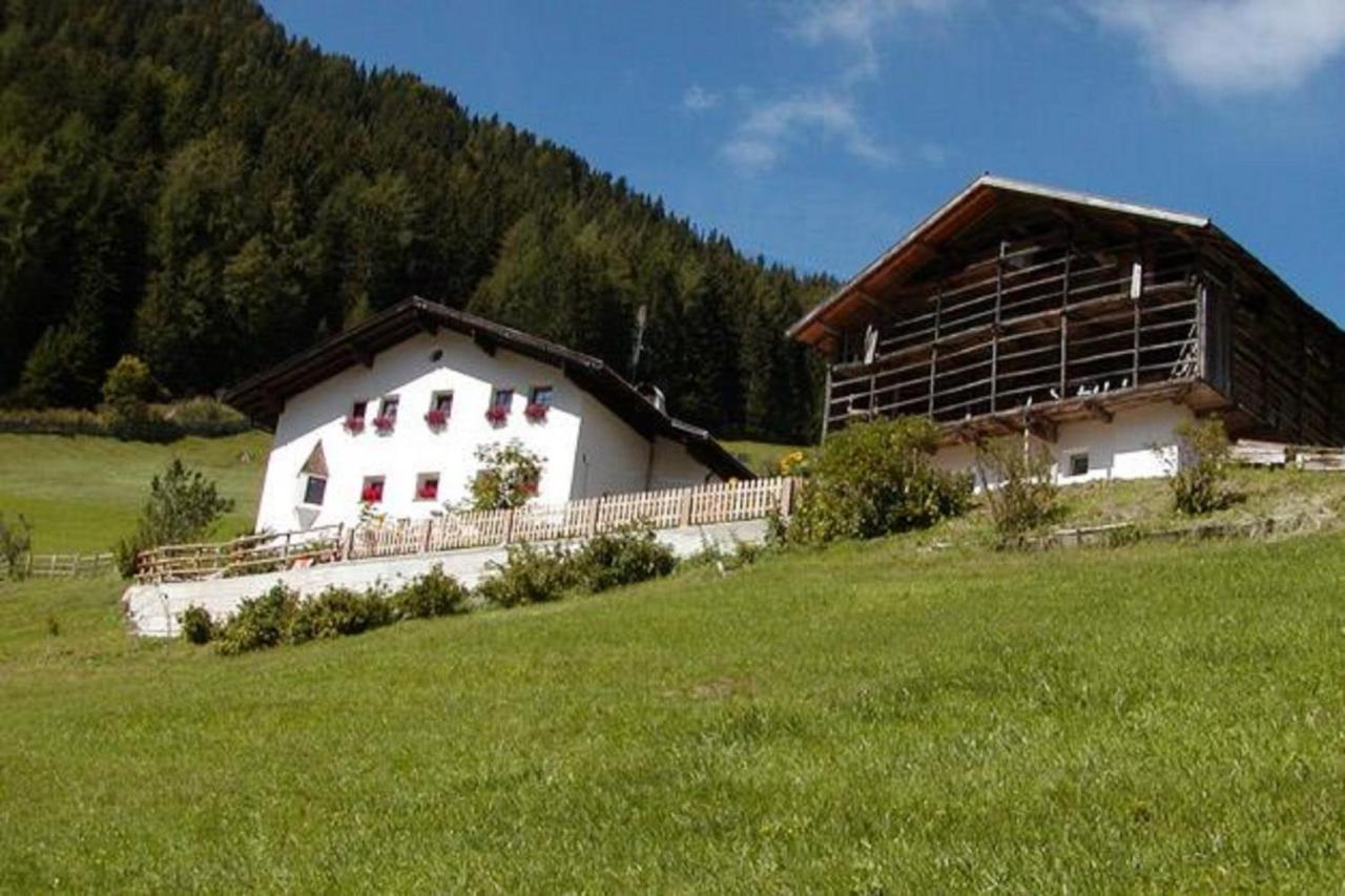 Agriturismo Apartments Tuene オルティゼーイ エクステリア 写真