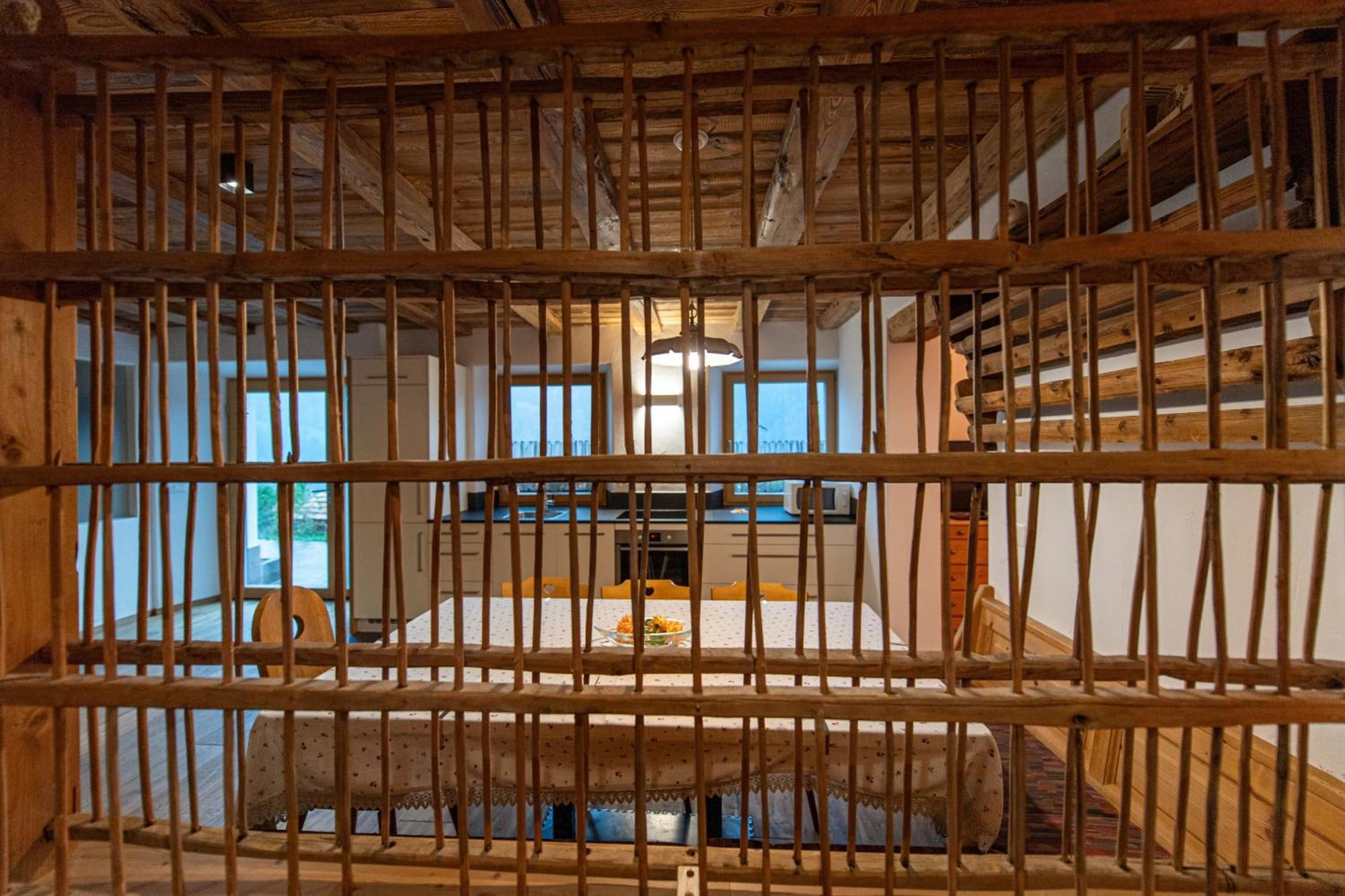 Agriturismo Apartments Tuene オルティゼーイ エクステリア 写真